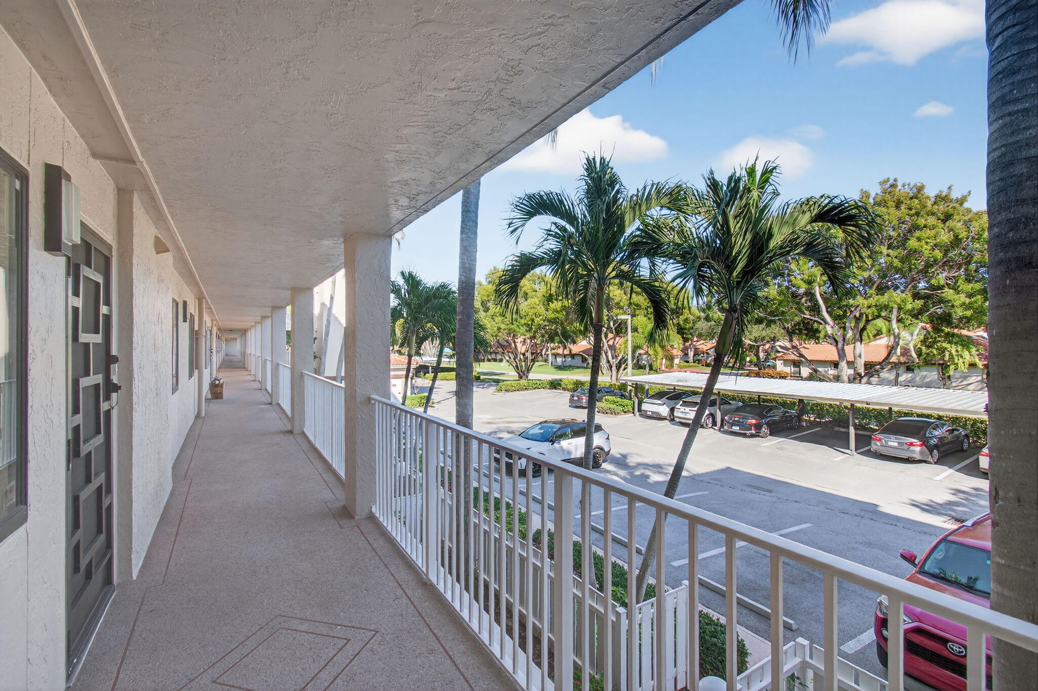 6121 Pointe Regal Circle 201