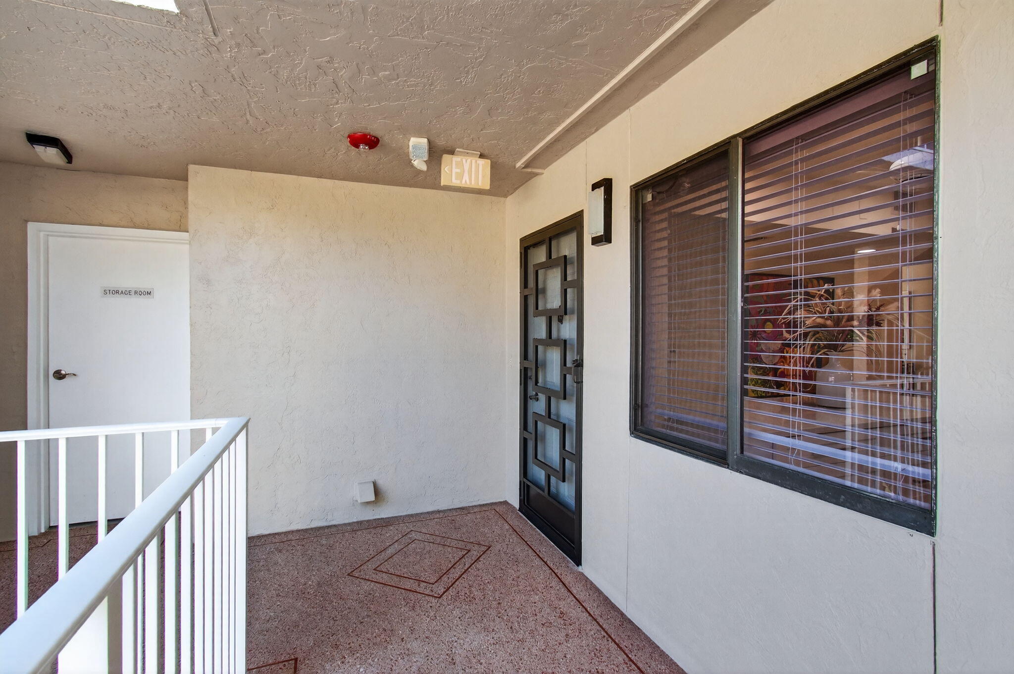 6121 Pointe Regal Circle 201