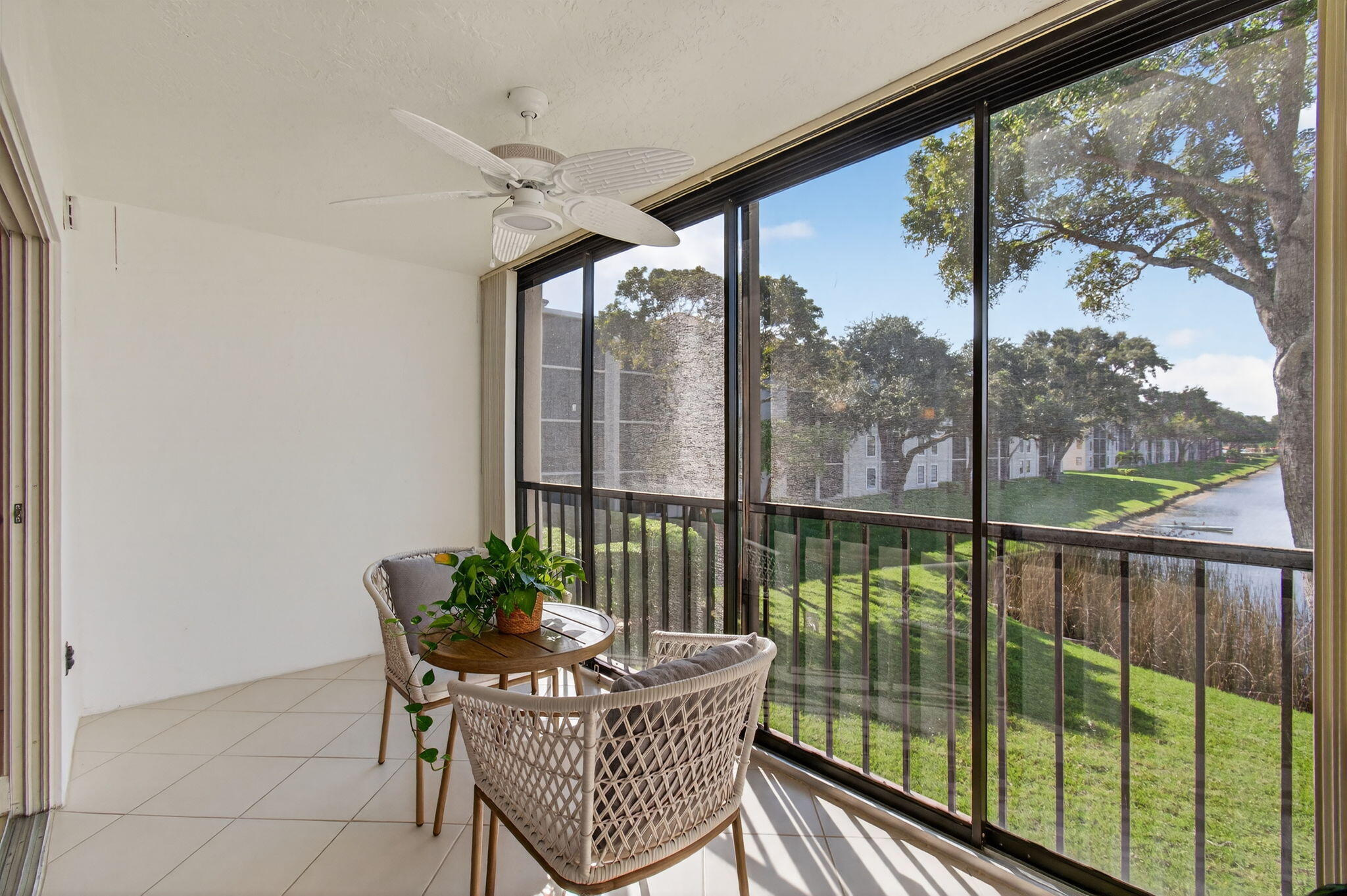 6121 Pointe Regal Circle 201