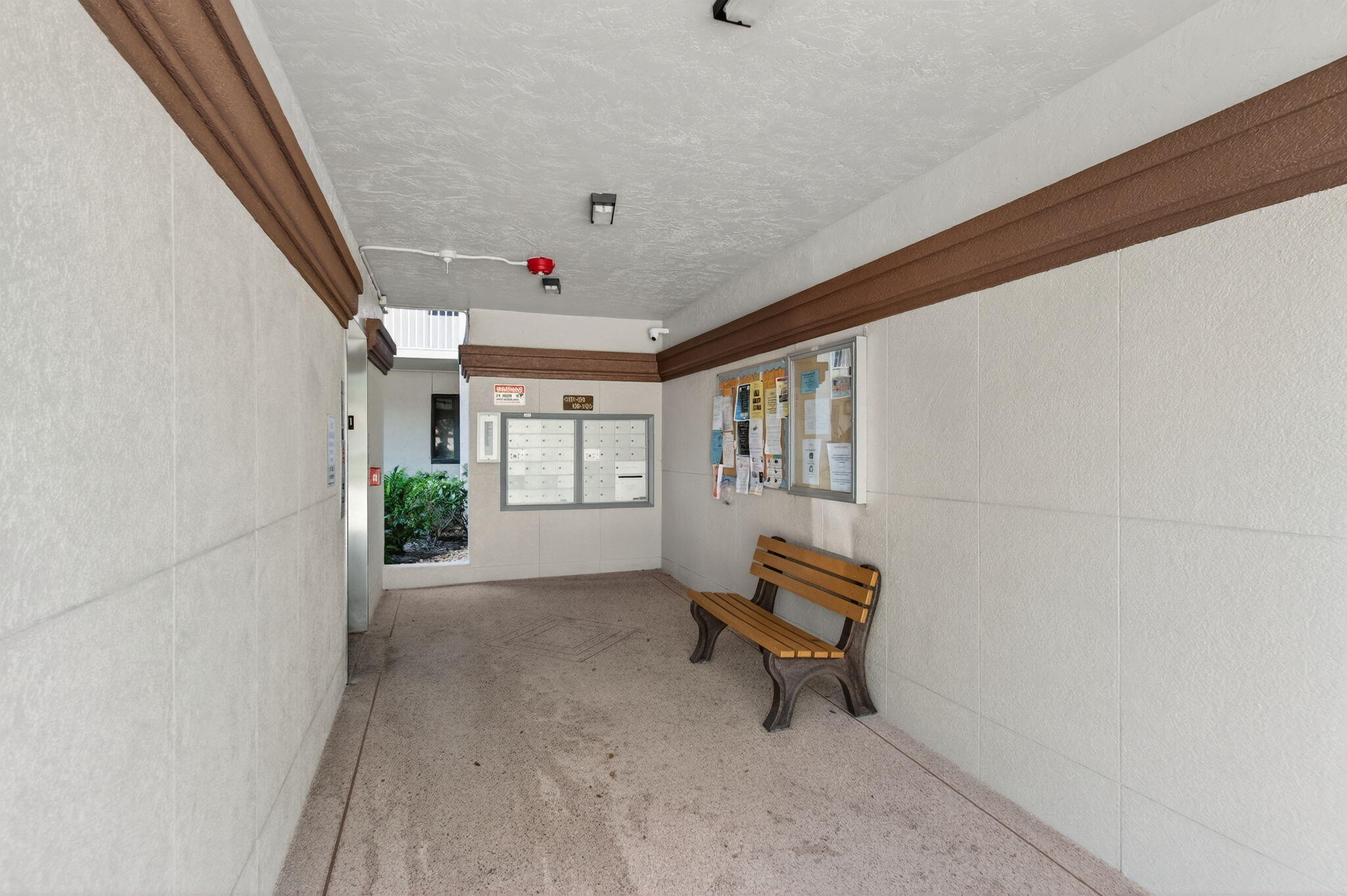6121 Pointe Regal Circle 201