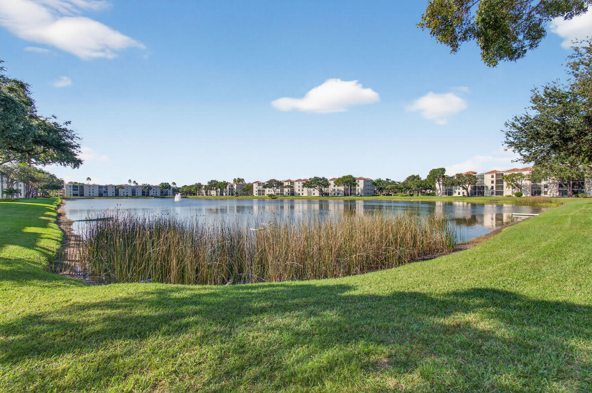 6121 Pointe Regal Circle 201