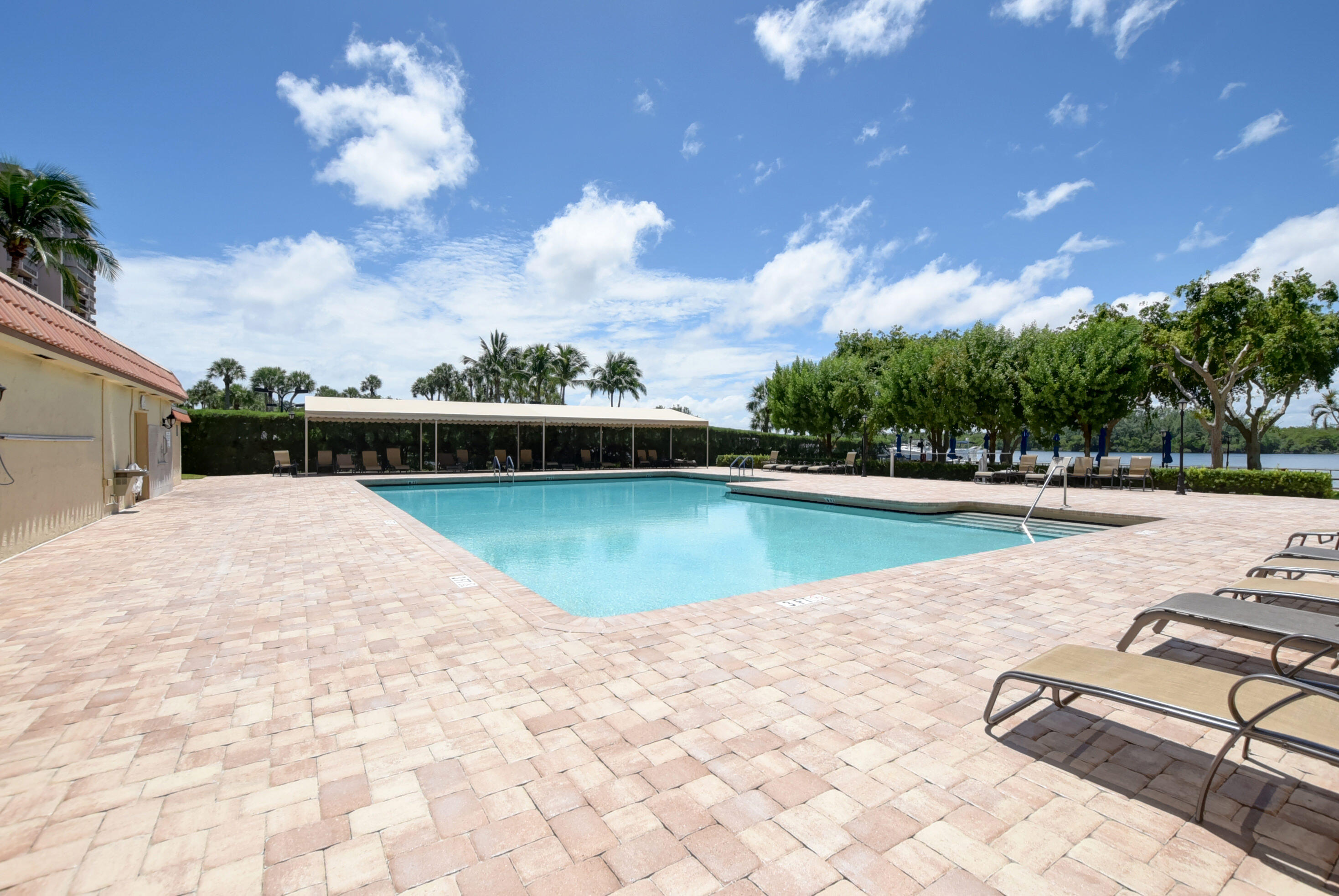 2121 N Ocean Boulevard 609w, Boca Raton Unit: 609w