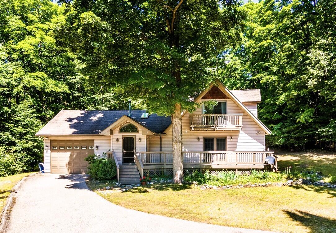 6106 Eastwood Court