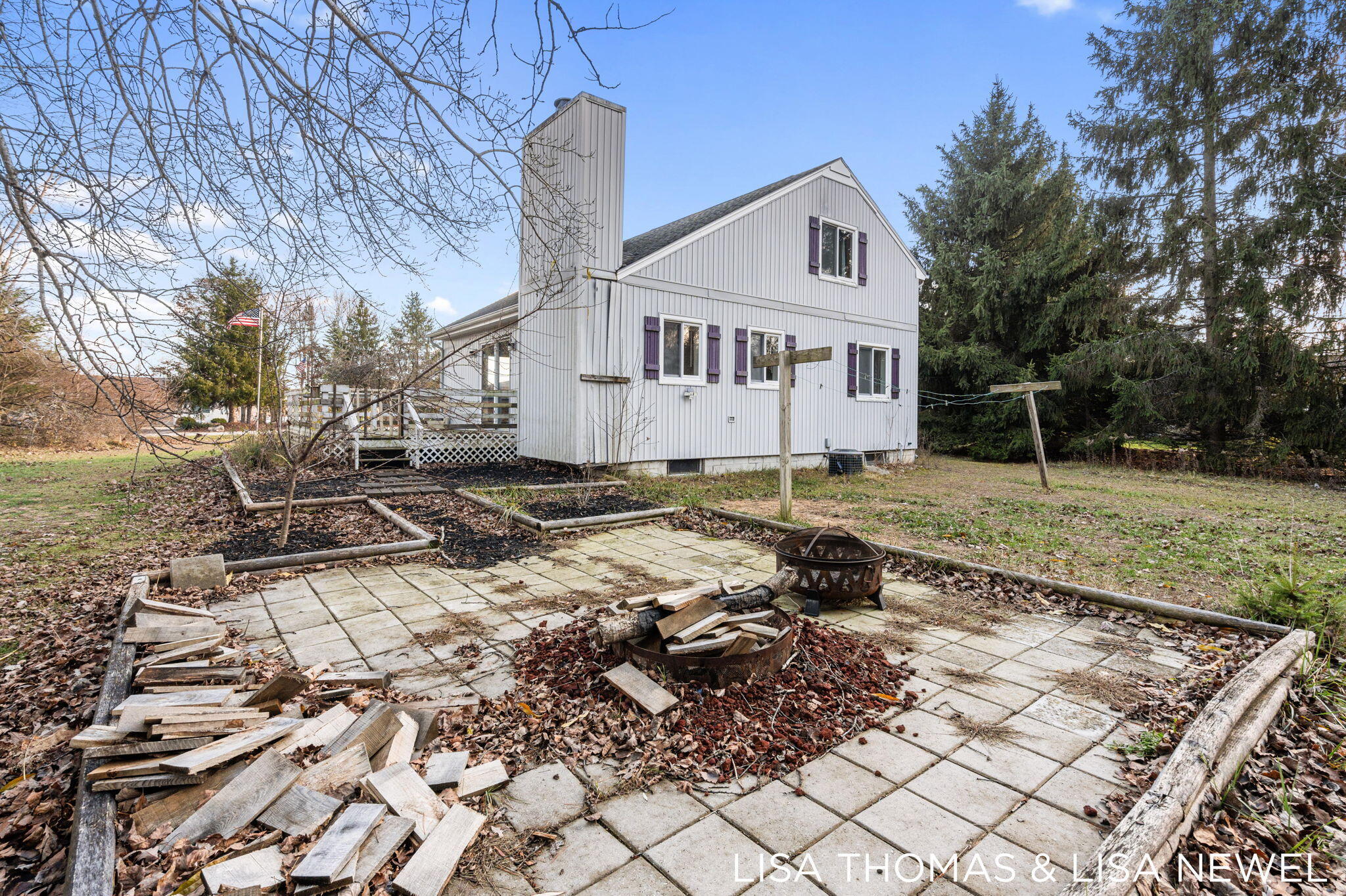 8277 Peninsula Drive