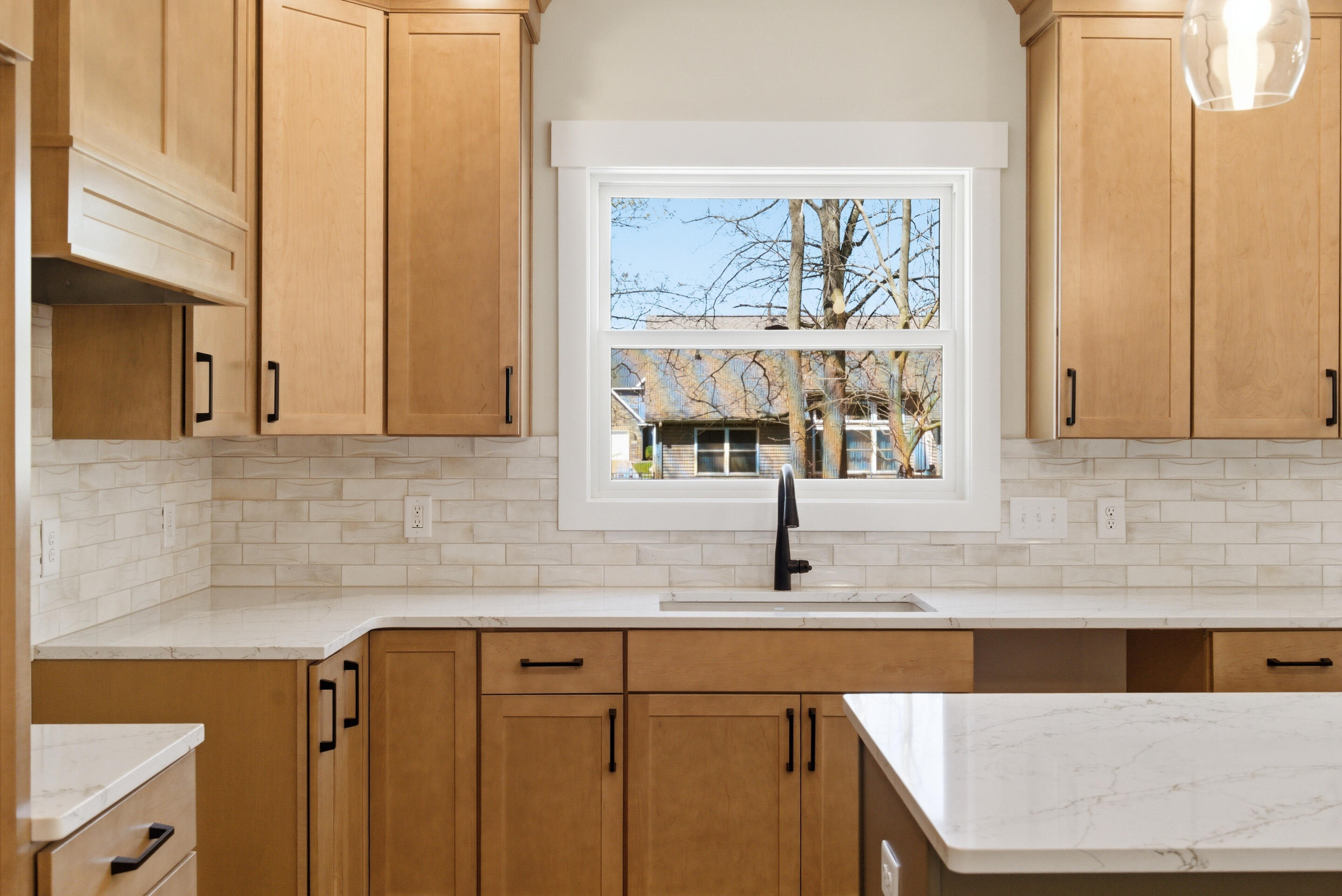 9933 Honey Creek Trail