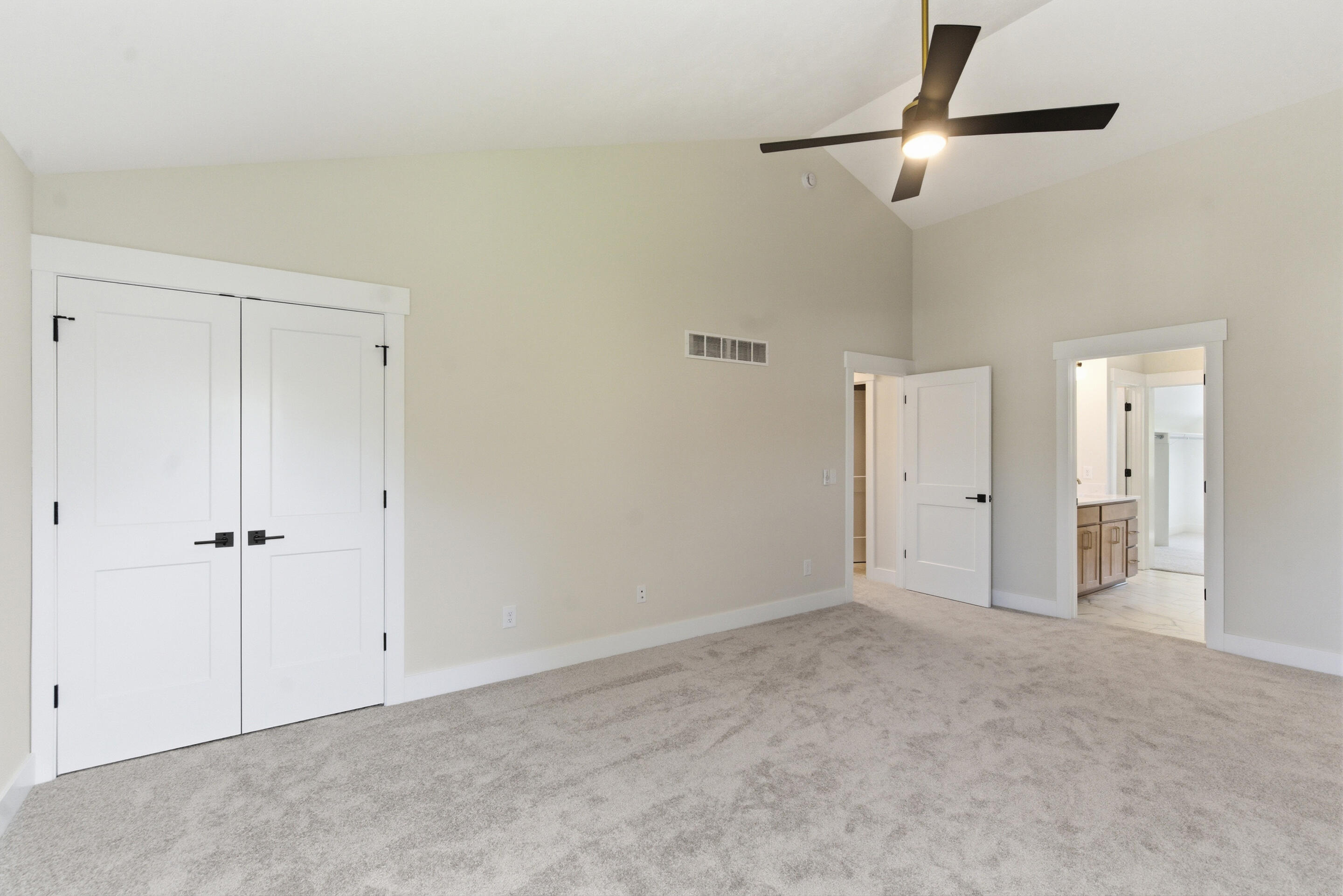 9933 Honey Creek Trail