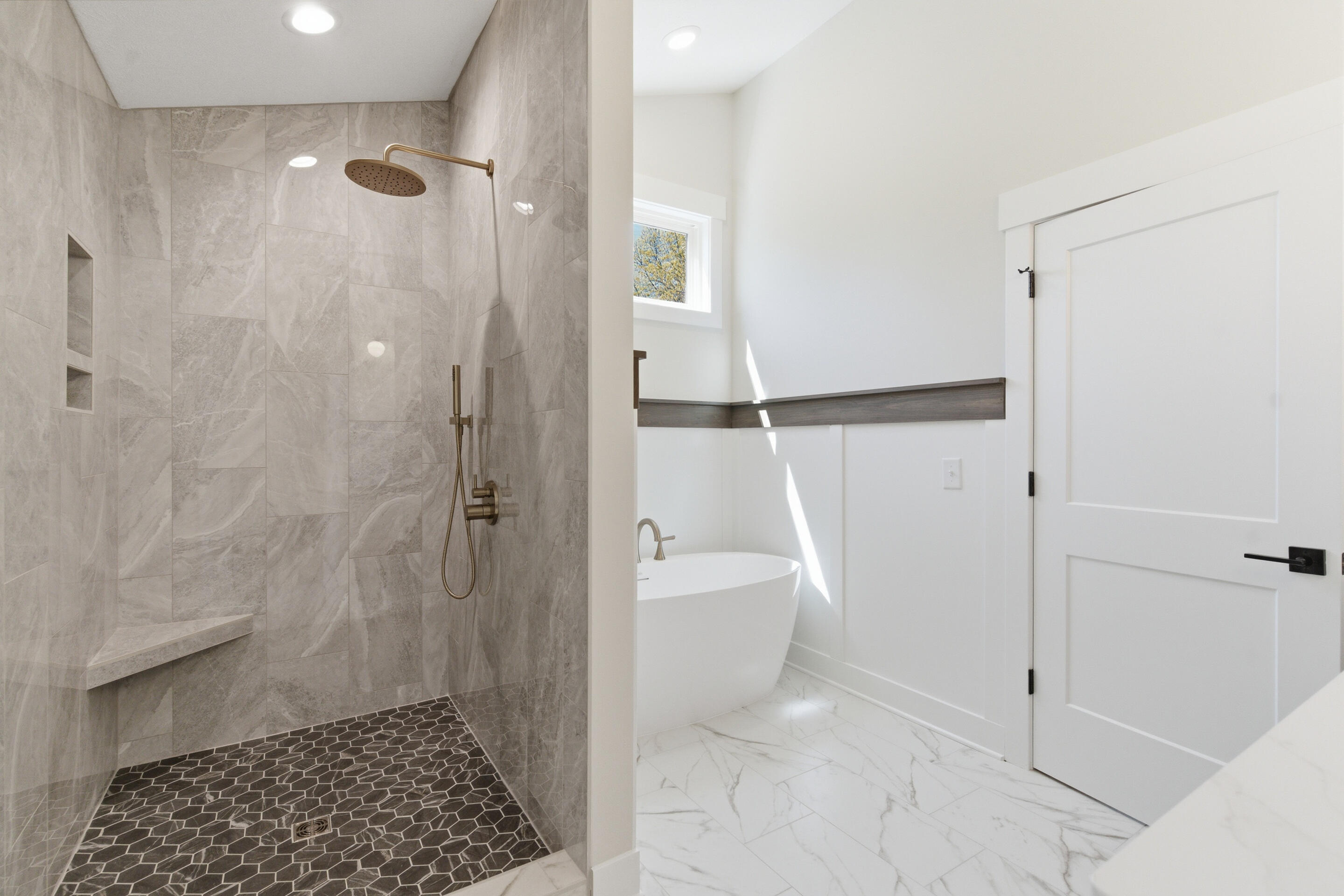 9933 Honey Creek Trail