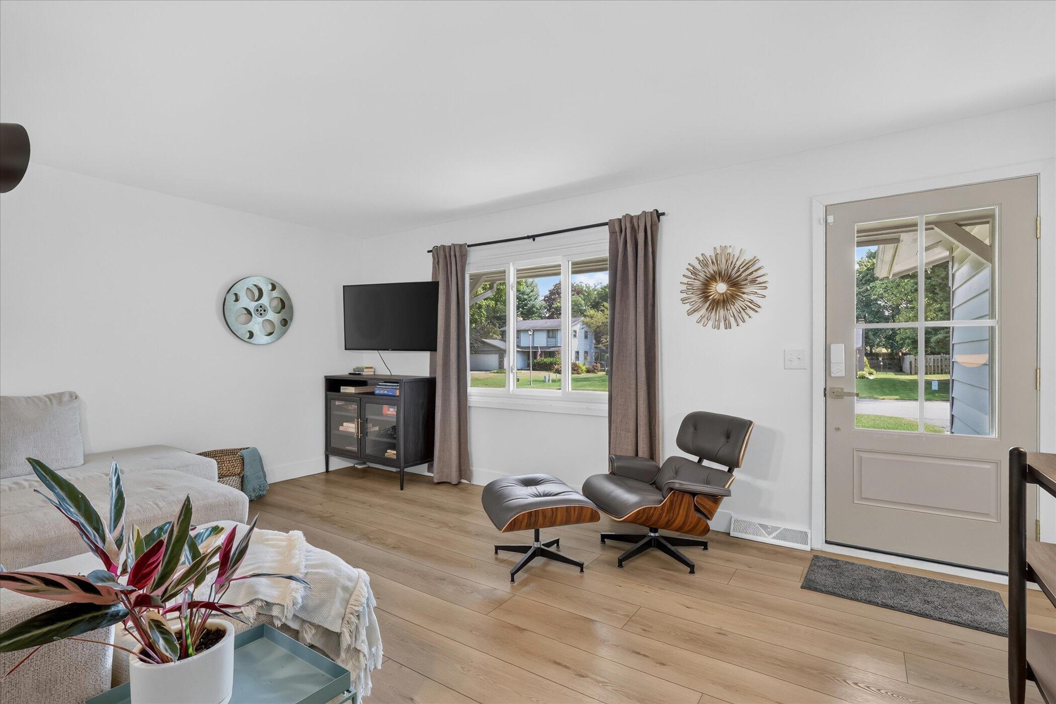 6287 Patagonia Drive SE