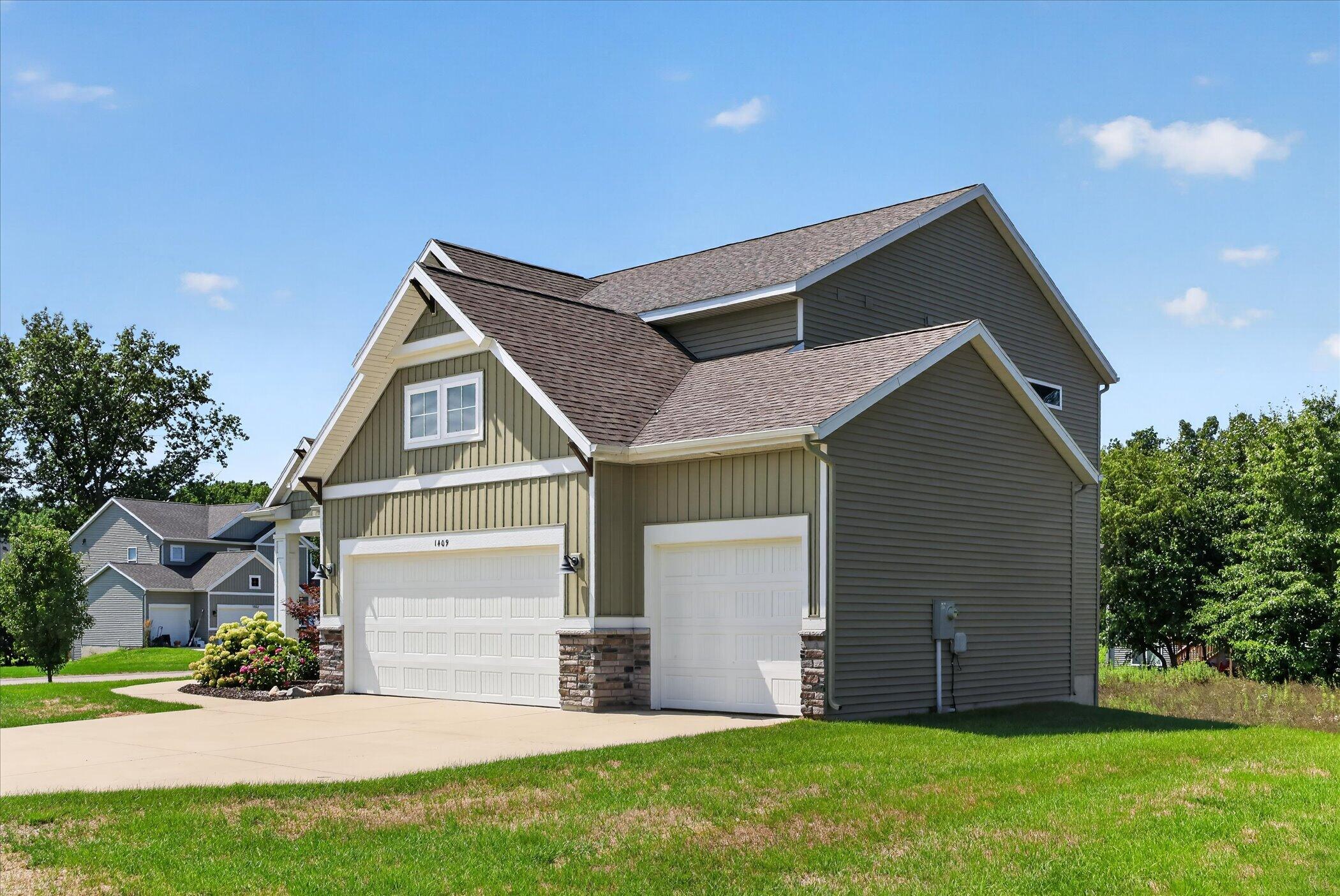 1409 Remington Drive SE