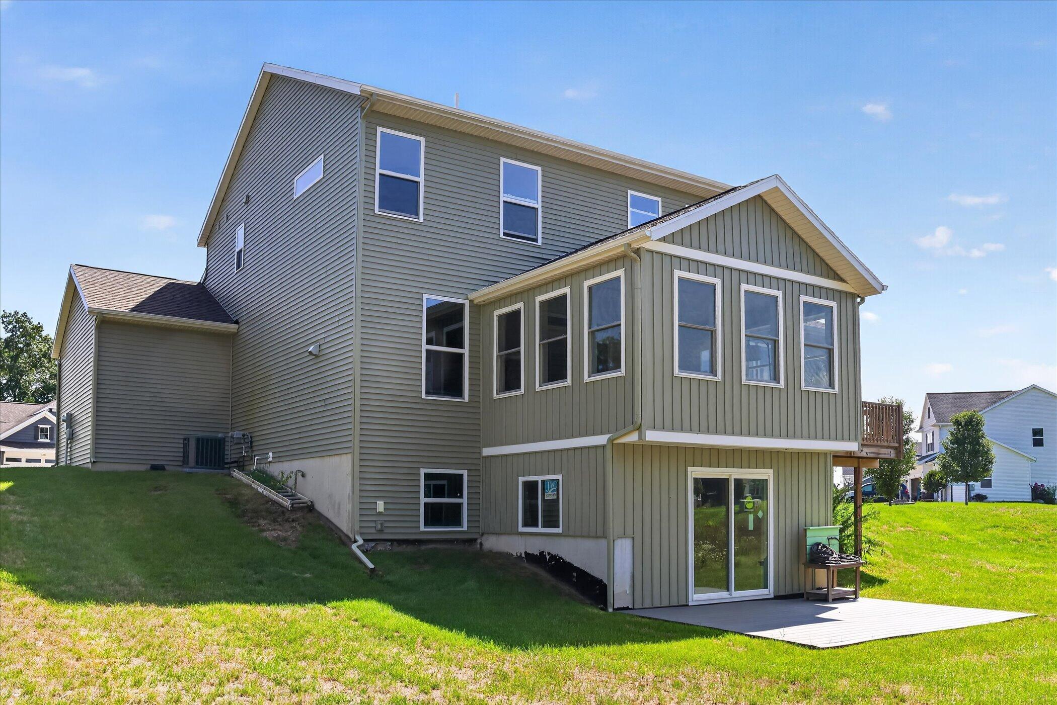 1409 Remington Drive SE