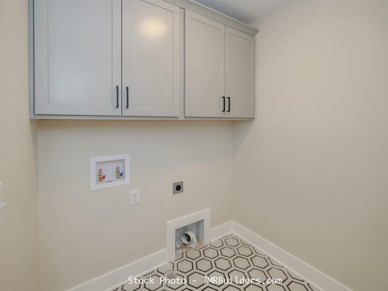 7865 Tessa Trail