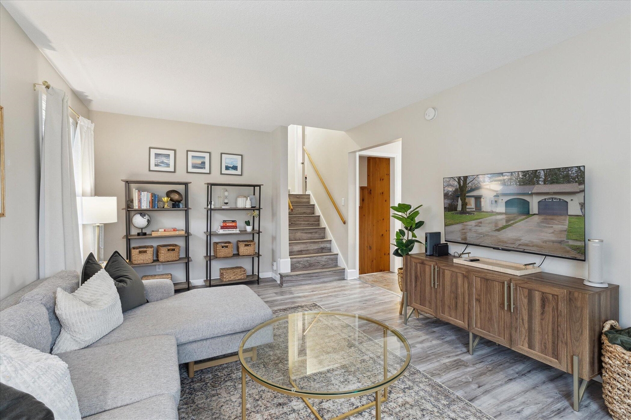 1619 Diamond Court