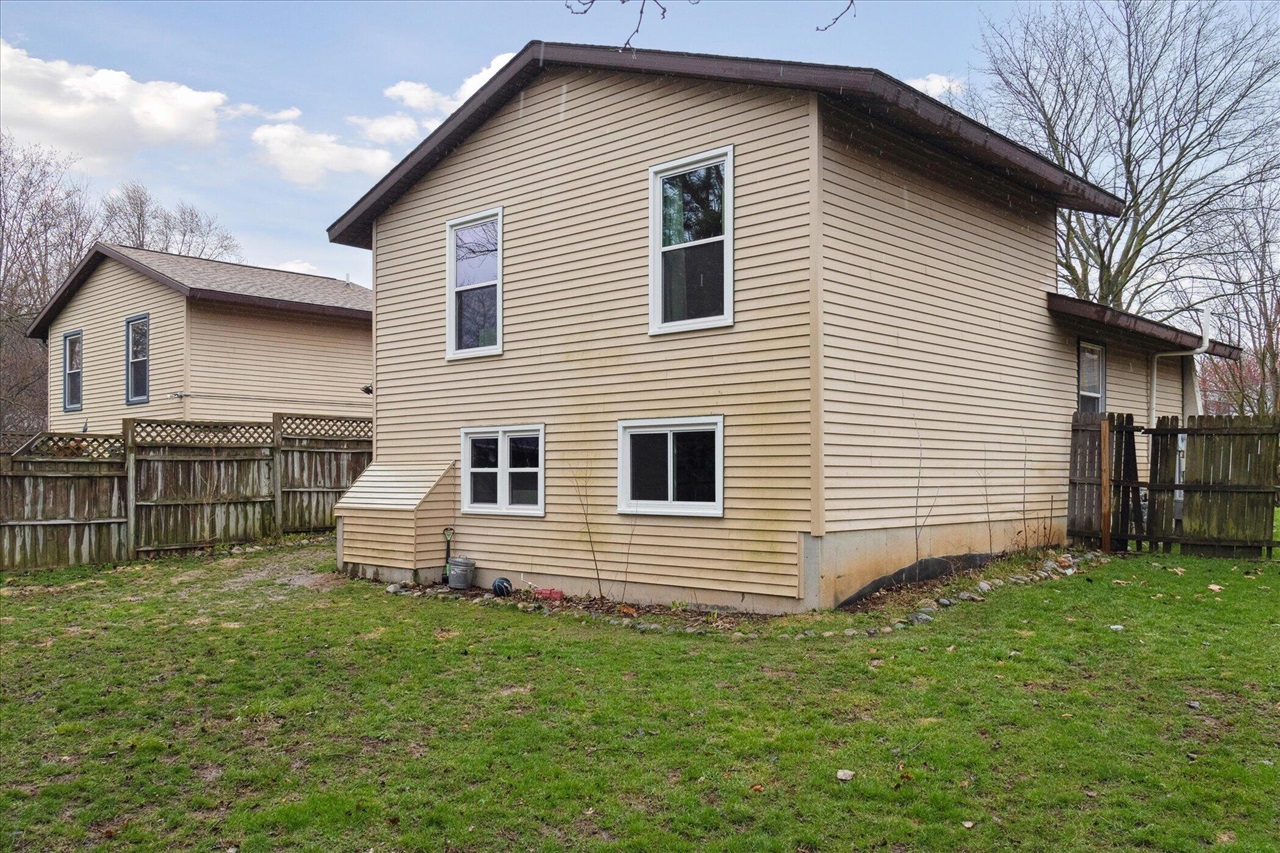 1619 Diamond Court