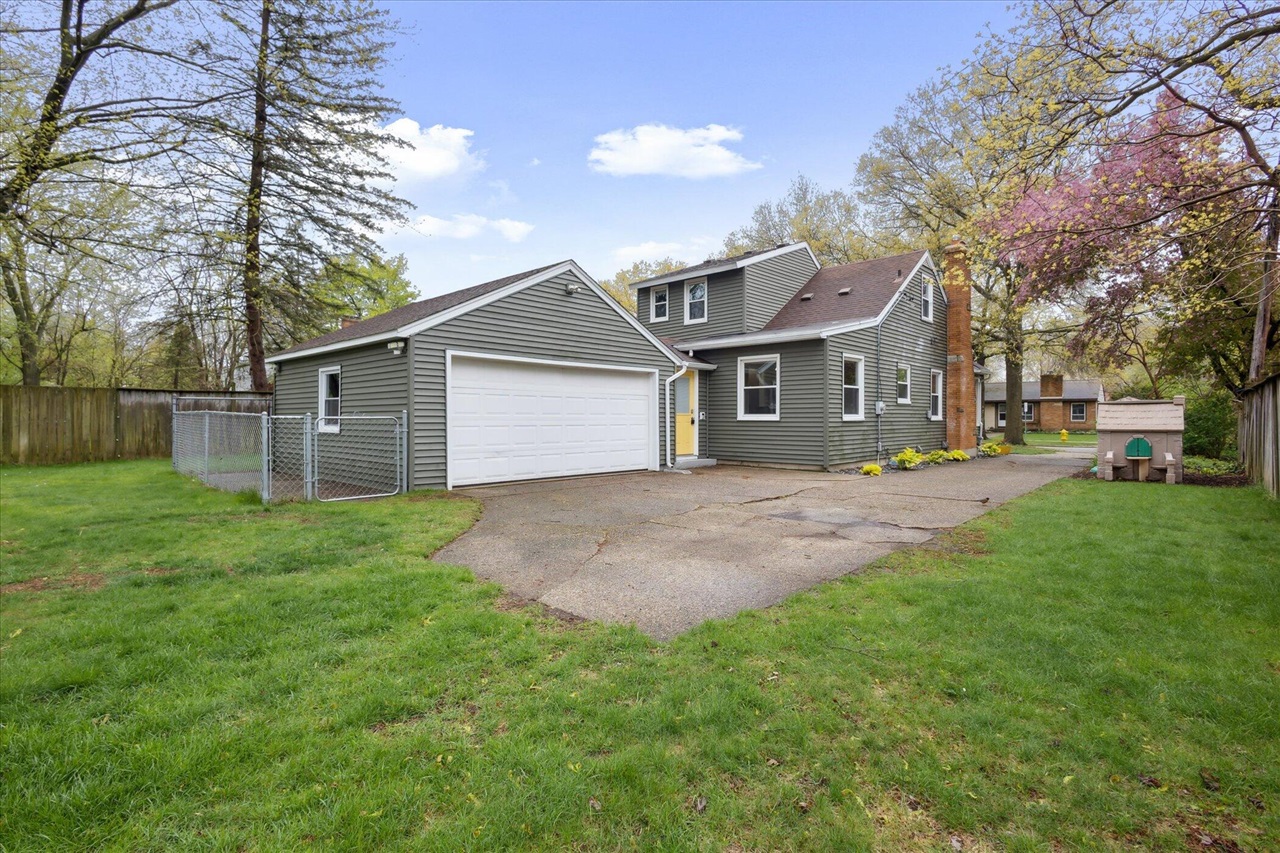 1960 Ballard Street