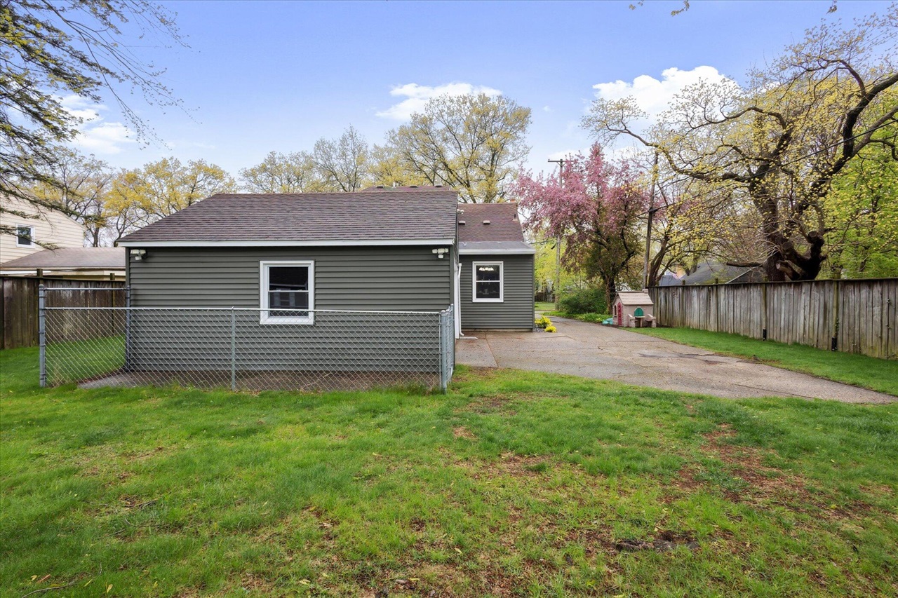 1960 Ballard Street