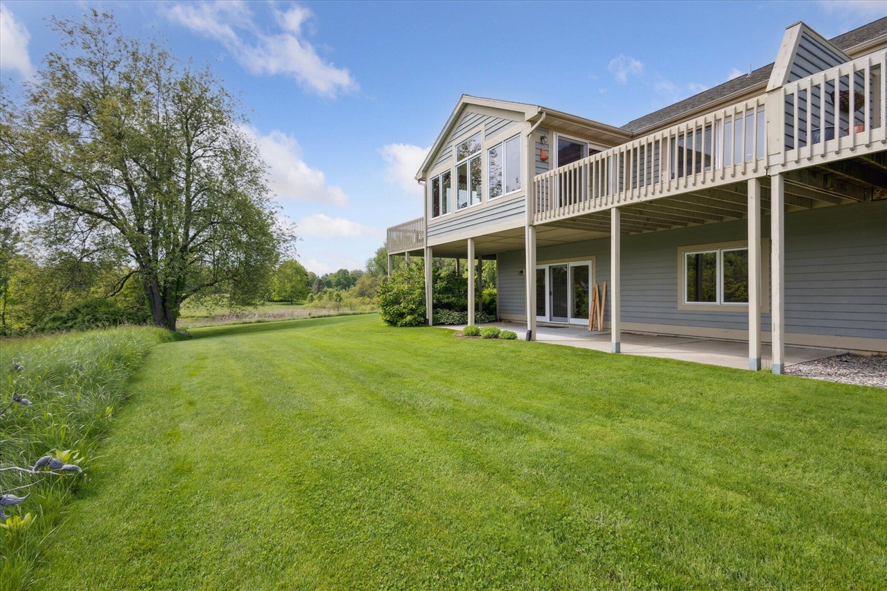 7645 Greenbrier Drive
