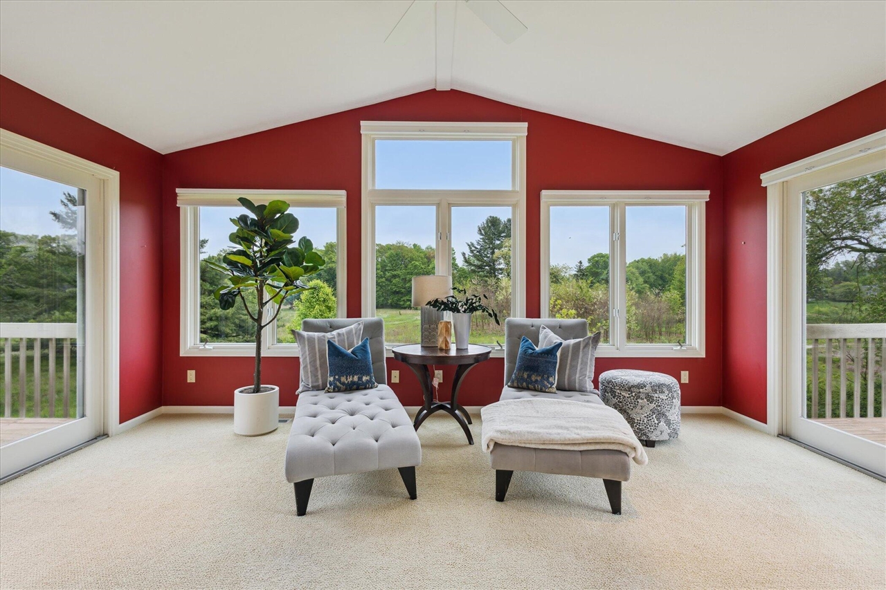 7645 Greenbrier Drive