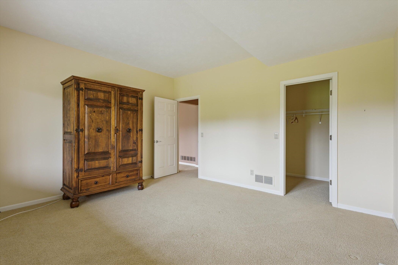 7645 Greenbrier Drive