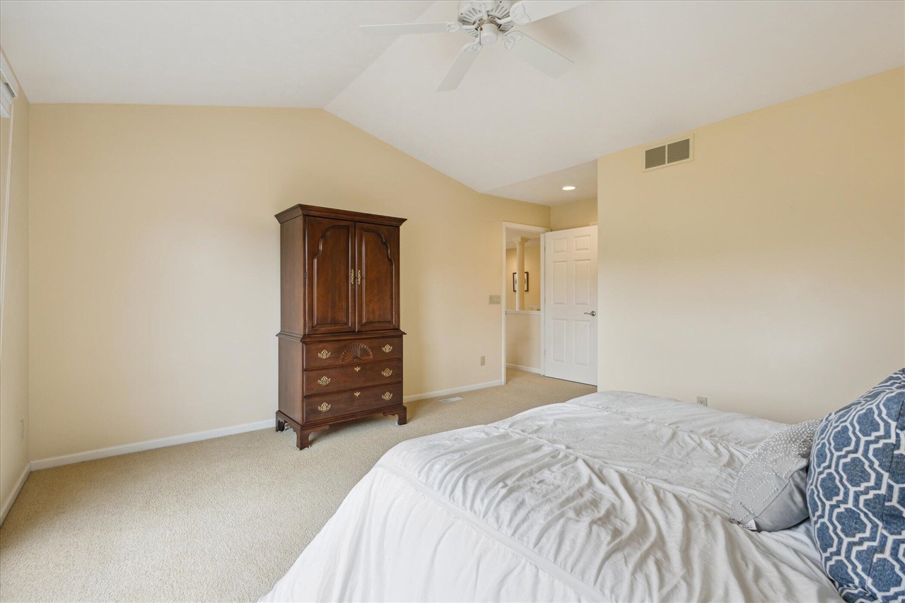 7645 Greenbrier Drive
