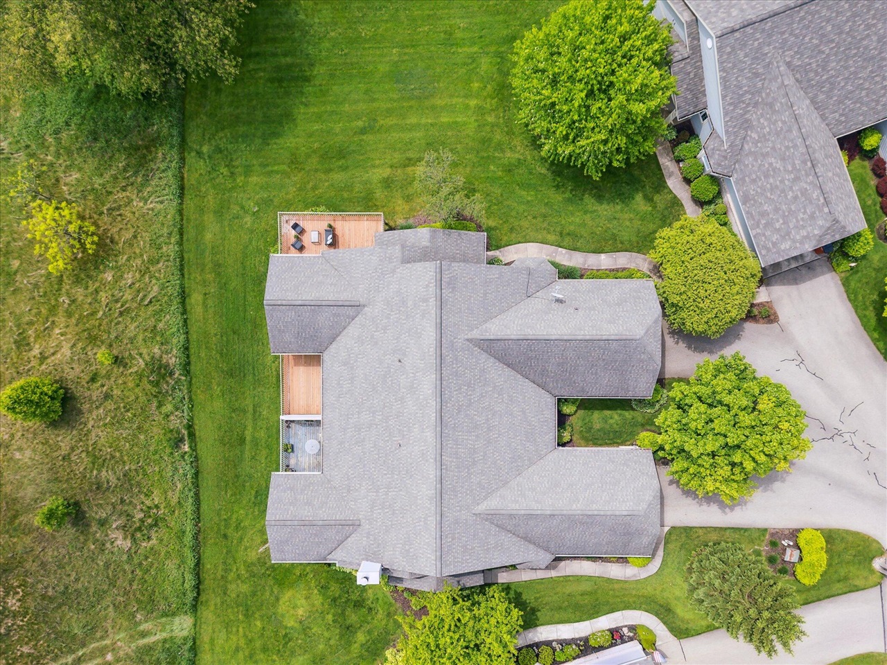7645 Greenbrier Drive