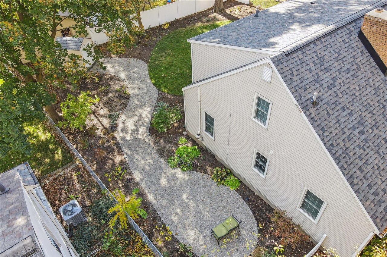 856 Mulford Drive