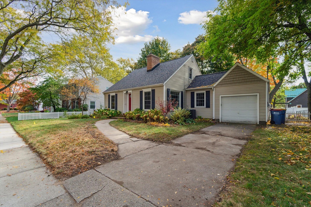 856 Mulford Drive
