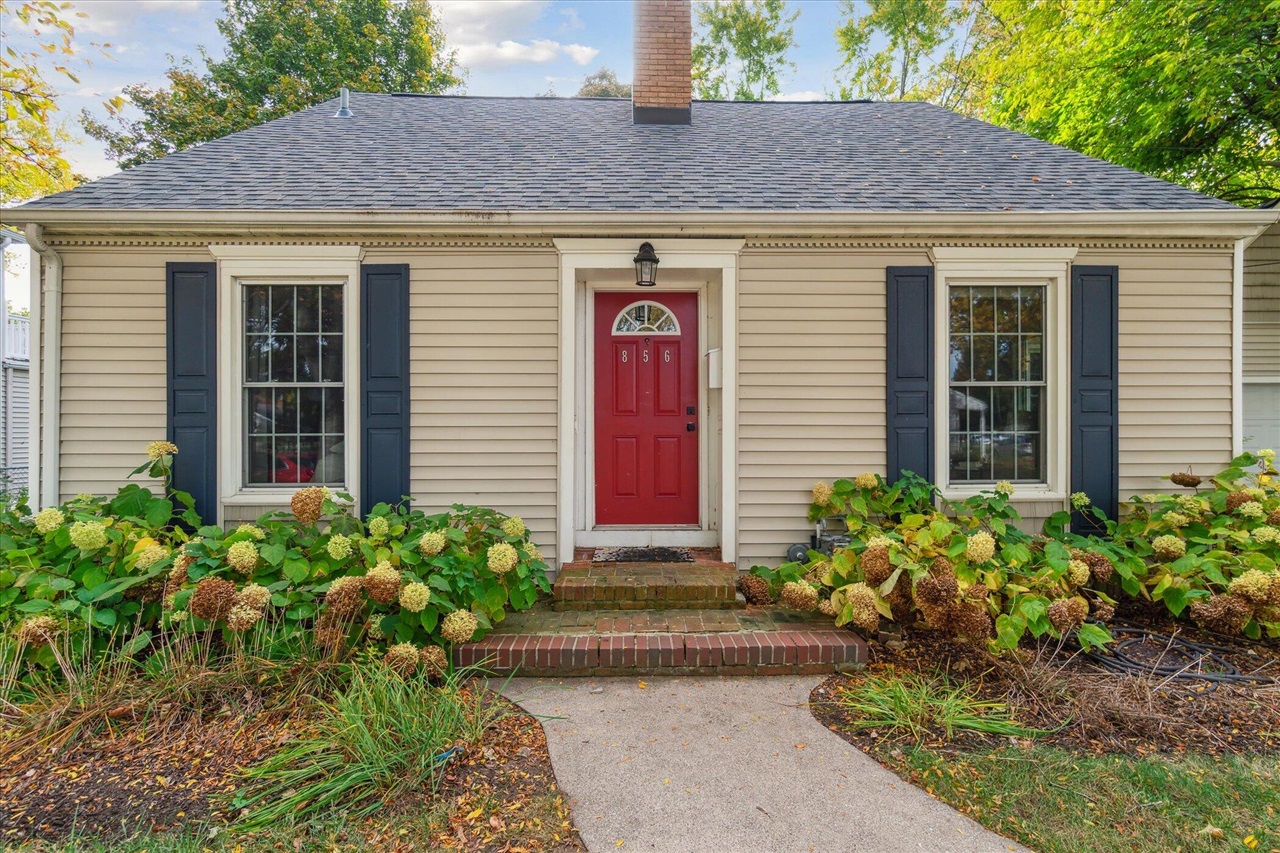856 Mulford Drive