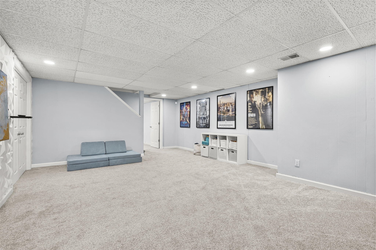 7485 Treeline Drive