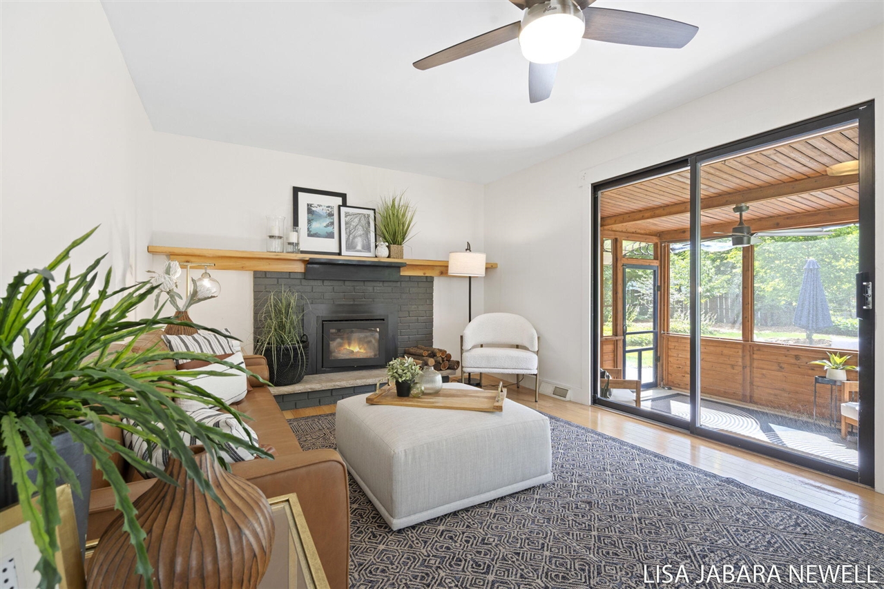 1711 Sherwood Avenue