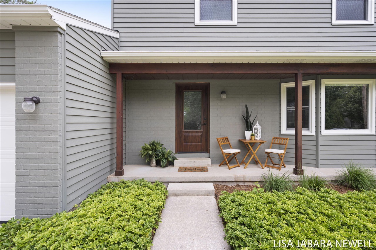 1711 Sherwood Avenue