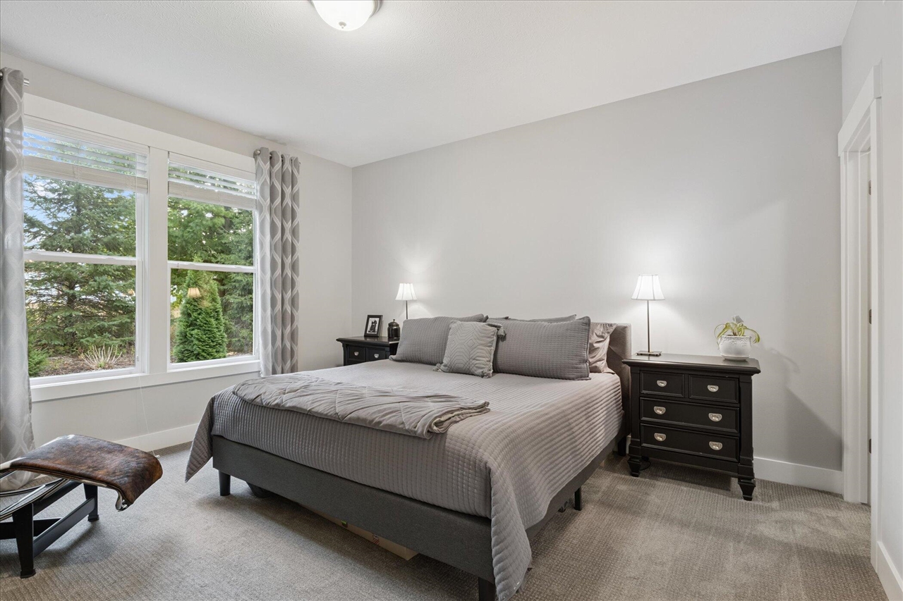 6088 Harmon Green Avenue