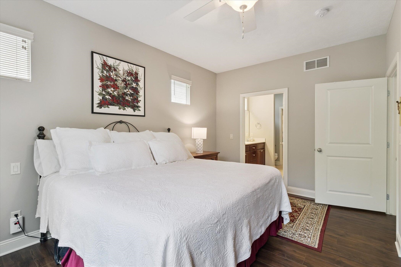 416 Enclave Court