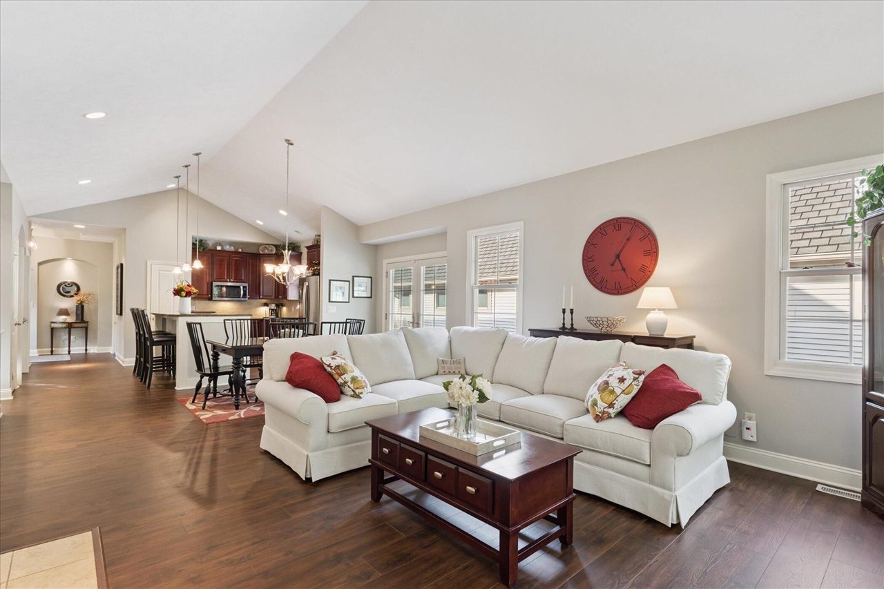 416 Enclave Court