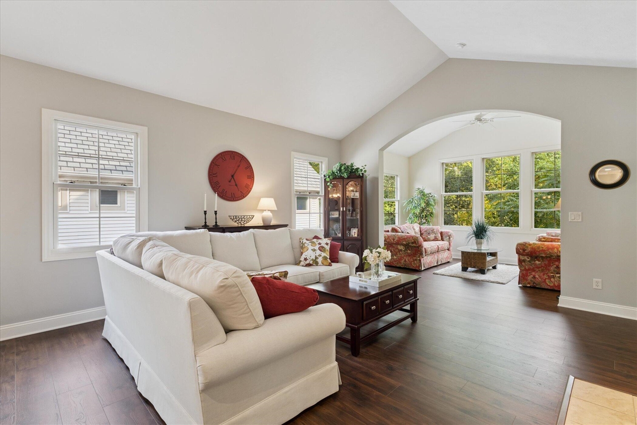 416 Enclave Court