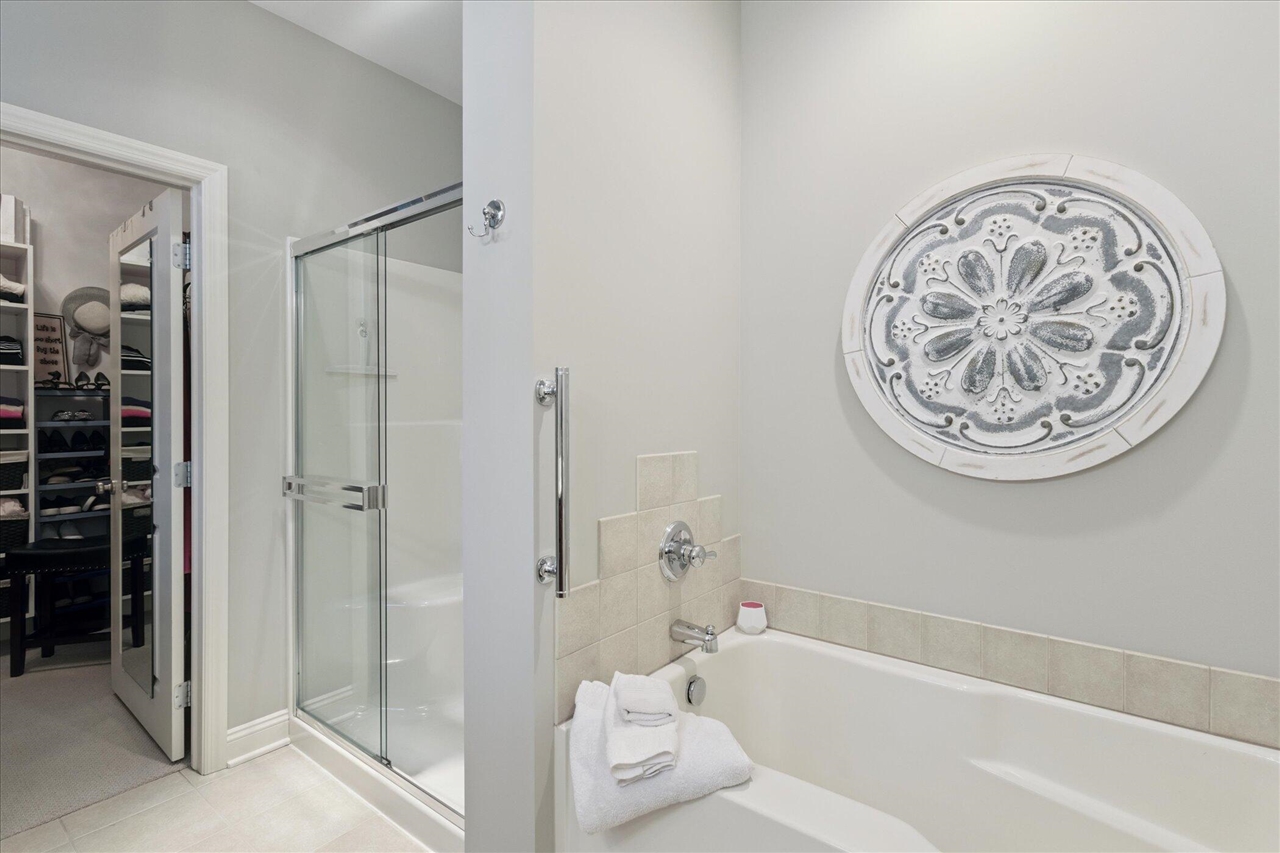 416 Enclave Court