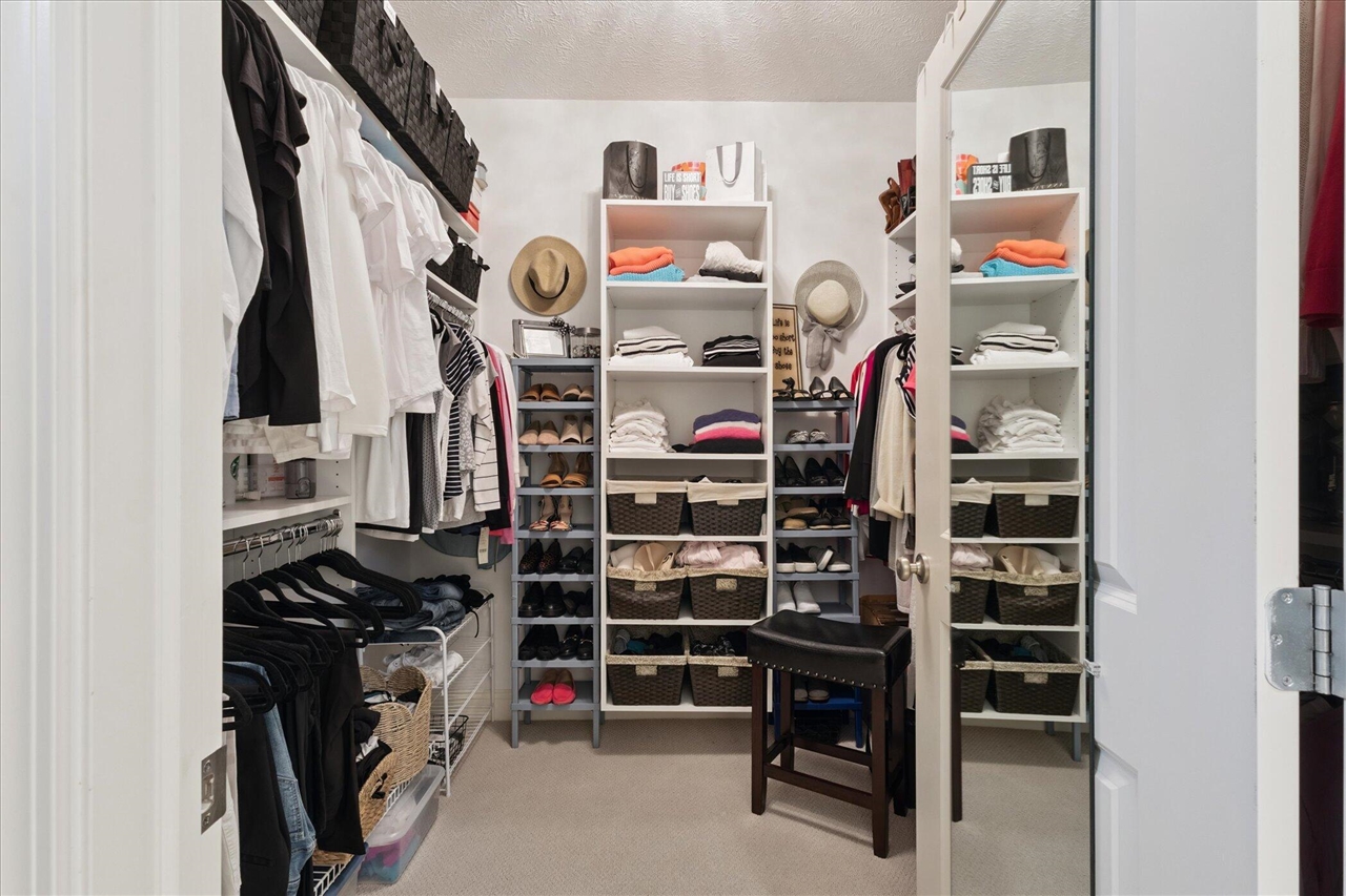 416 Enclave Court