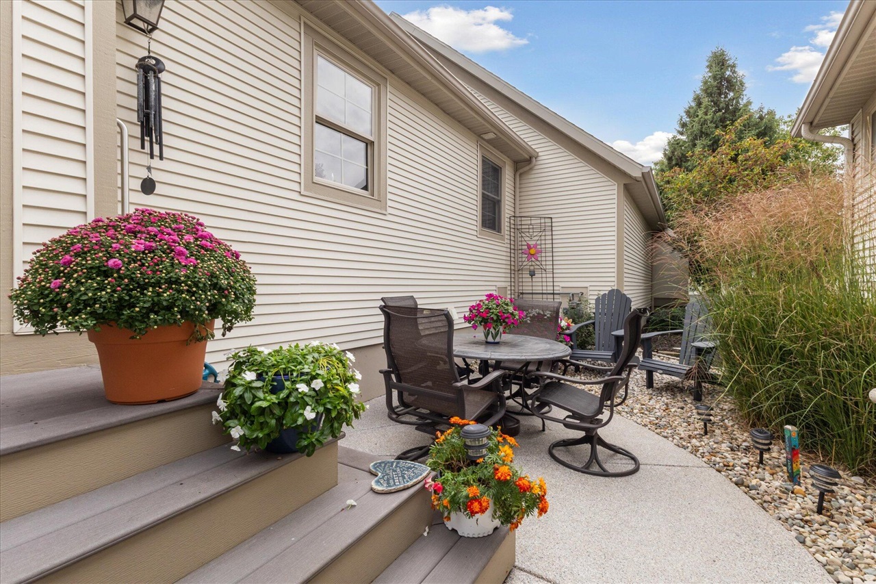 416 Enclave Court