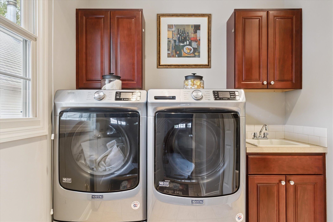 416 Enclave Court