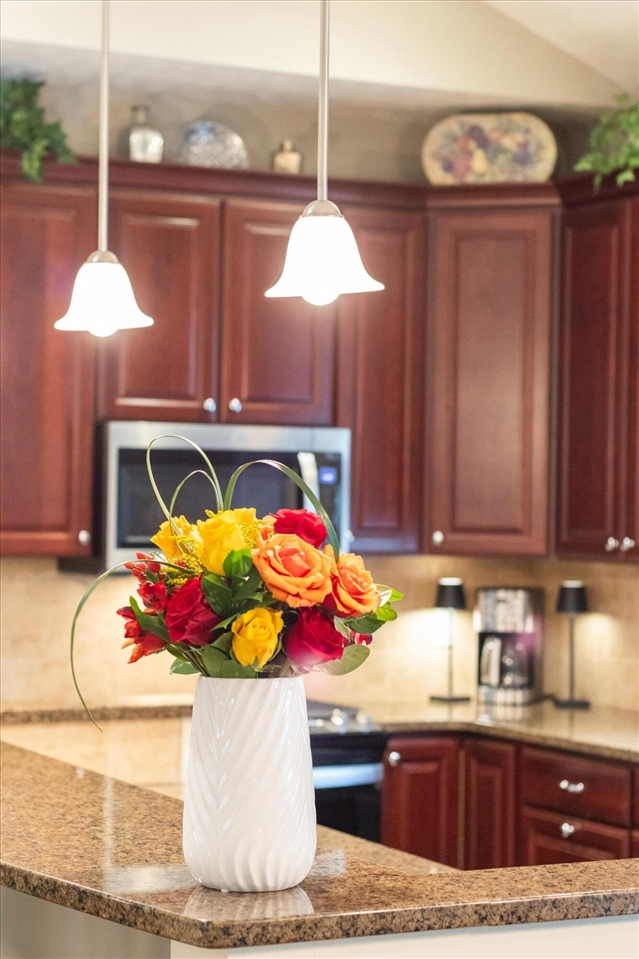 416 Enclave Court