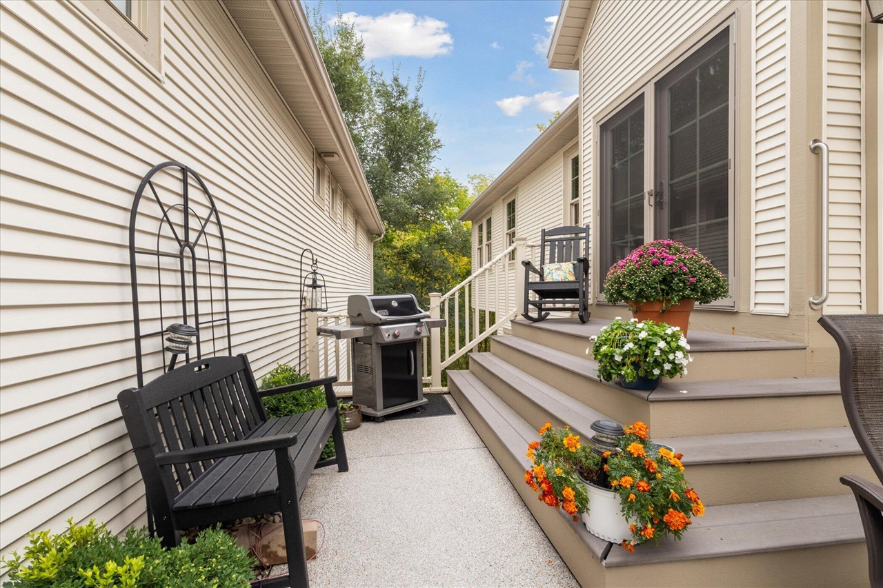 416 Enclave Court