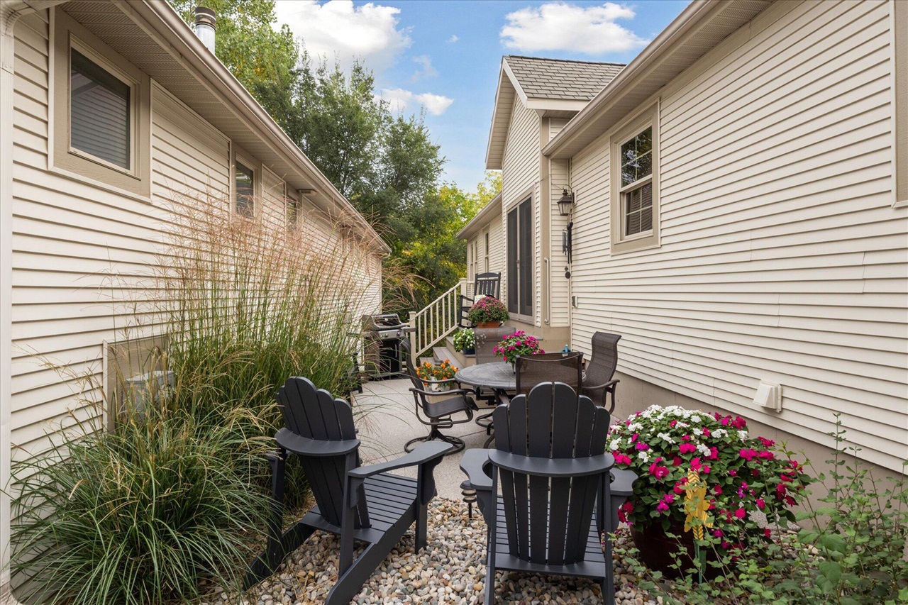 416 Enclave Court