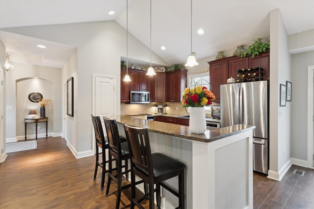 416 Enclave Court