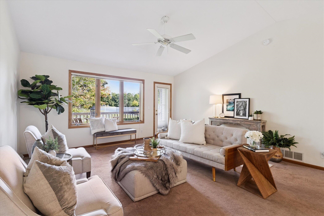 2486 Falcon Pointe Drive