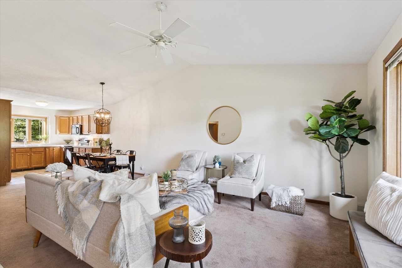 2486 Falcon Pointe Drive
