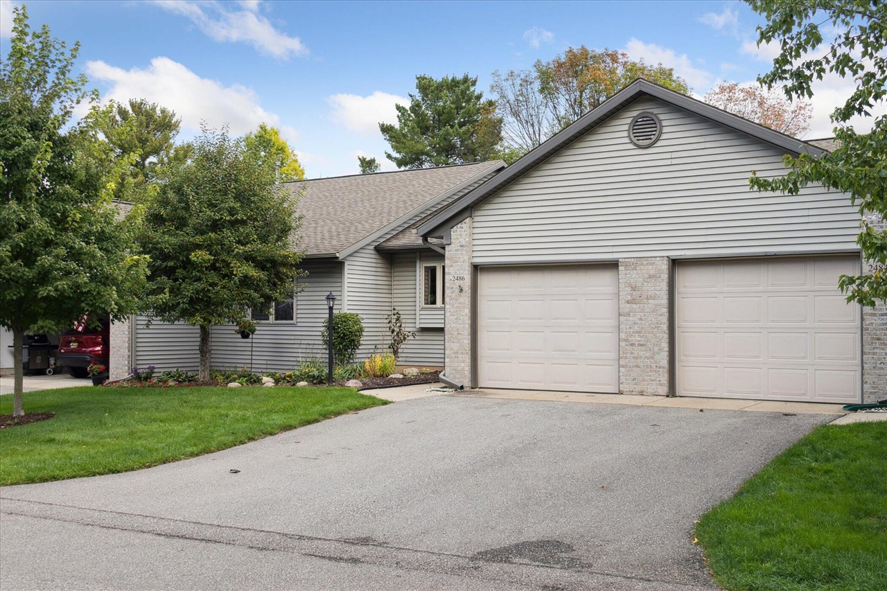 2486 Falcon Pointe Drive