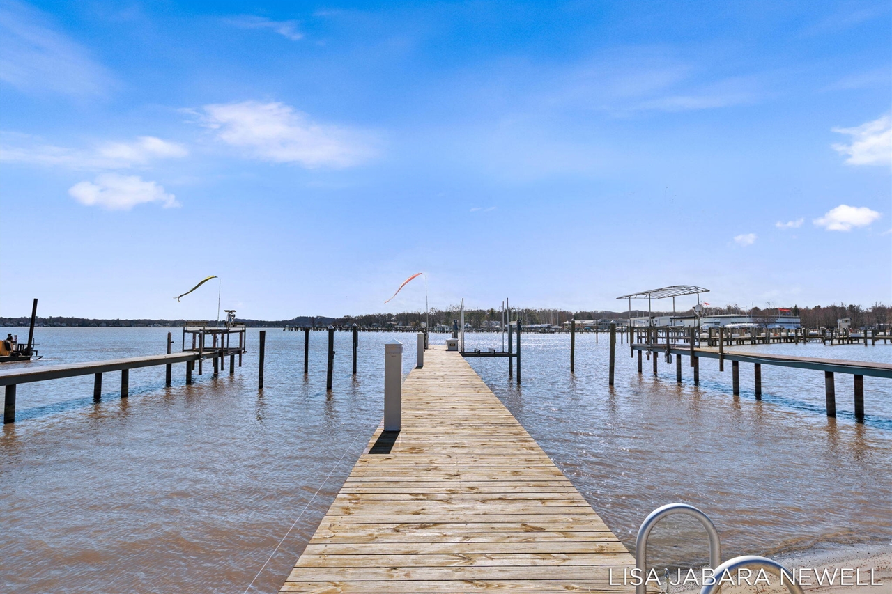 1738 Waukazoo Drive