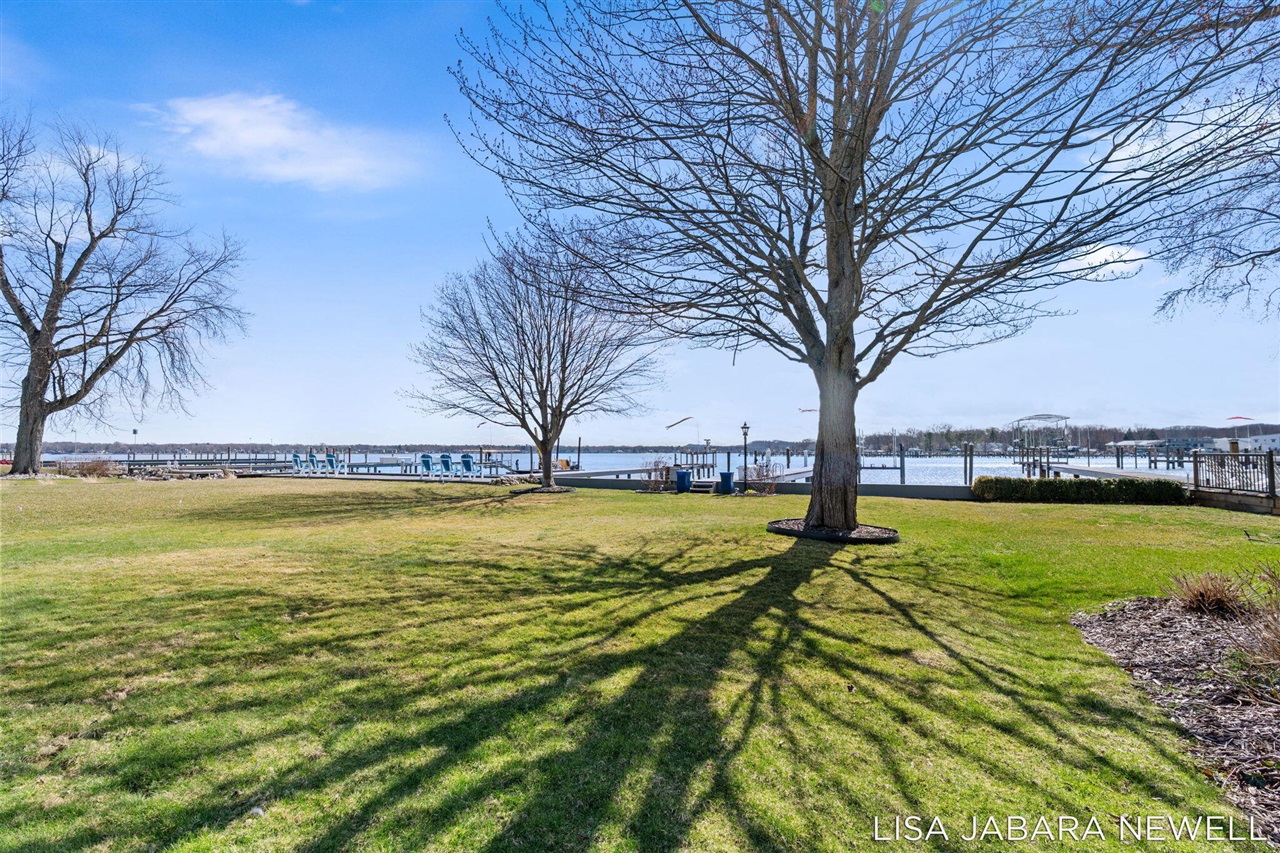 1738 Waukazoo Drive