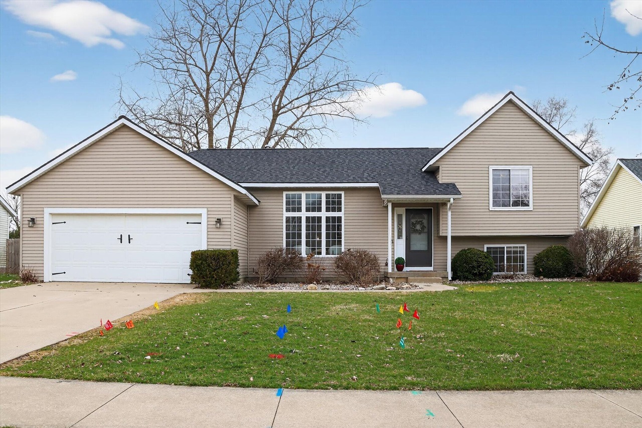 826 Meadow Drive