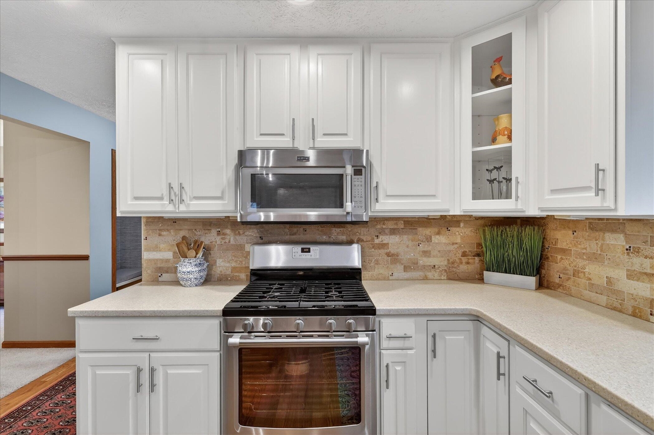 2719 Pine Dunes Drive