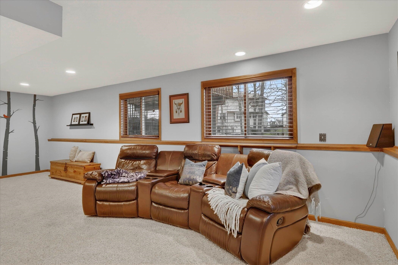 2719 Pine Dunes Drive